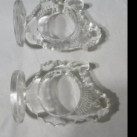 Vintage Glass S & P Shakers Salt Pepper and 2 Glass Chicken Napkin Holder Rings - Picture 5 of 10